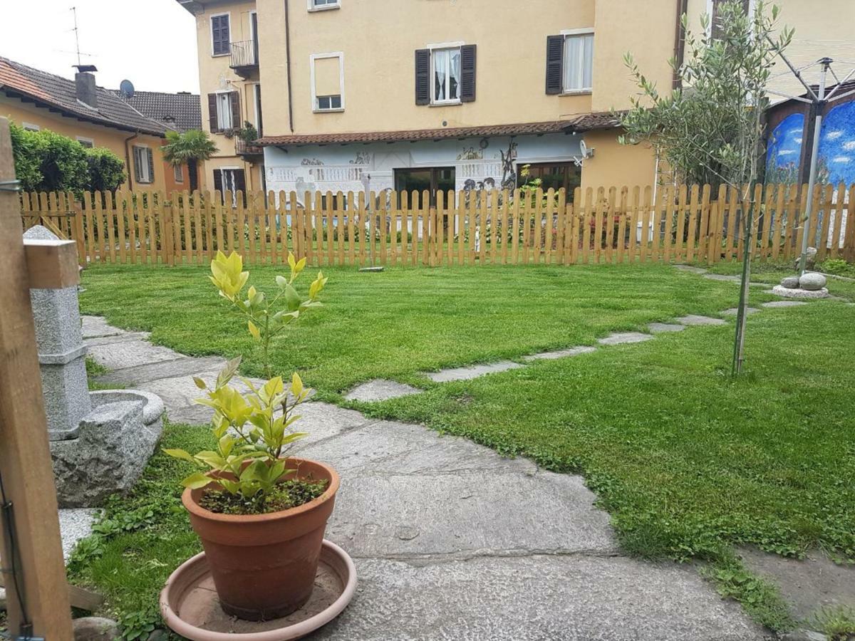 Casa Muffin 3 Lägenhet Cannobio Exteriör bild